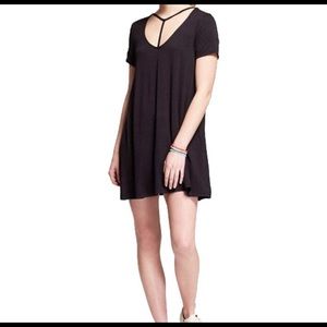 Mossimo Supply Co. || TShirt dress w/ neck detail